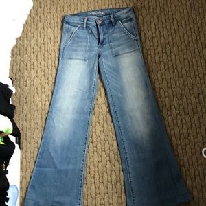 A-Line superstrech American Eagle outfitters jeans